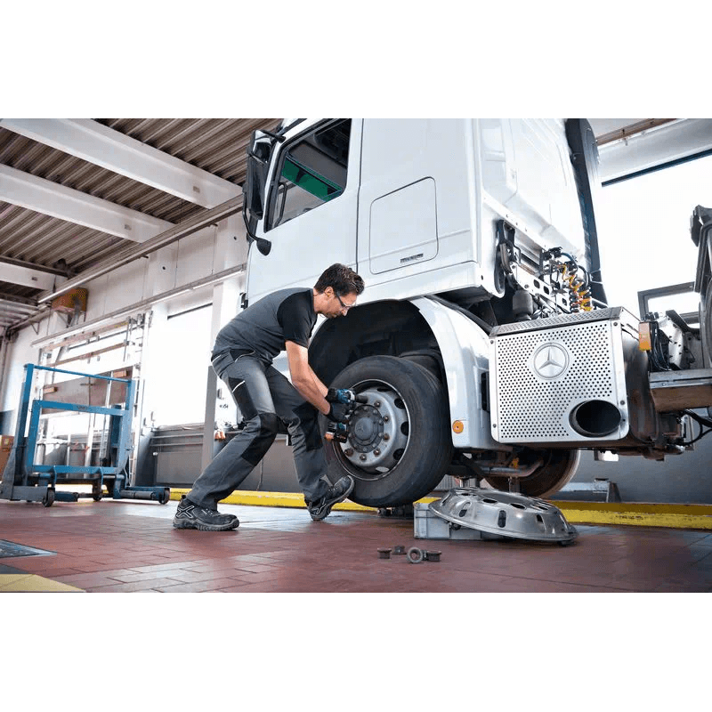 Bosch GDS 18V-1050 H Brushless Cordless Impact Wrench 3/4 Bosch GDS 18V-1050 H Brushless Cordless Impact Wrench 3/4